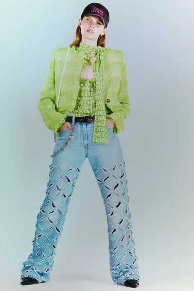 Look 30